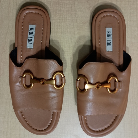 Anthropologie Bibi Lou Leather Hana Slides in Camel Size 7 - Picture 5 of 10